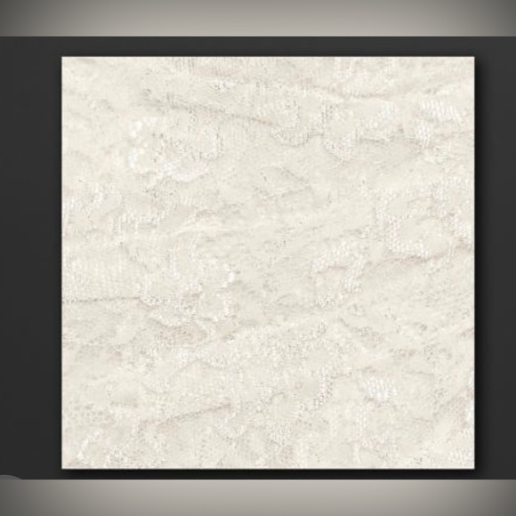 David’s Bridal Wedding Dress - Picture 2 of 8